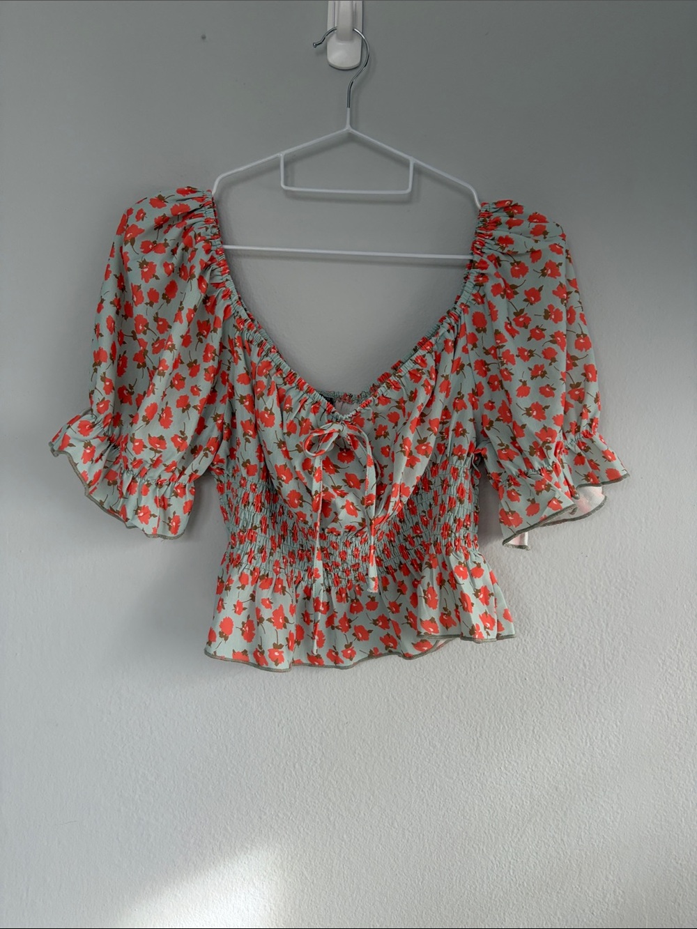 SHEIN Floral Smocked Peasant Crop Top - Coral Floral